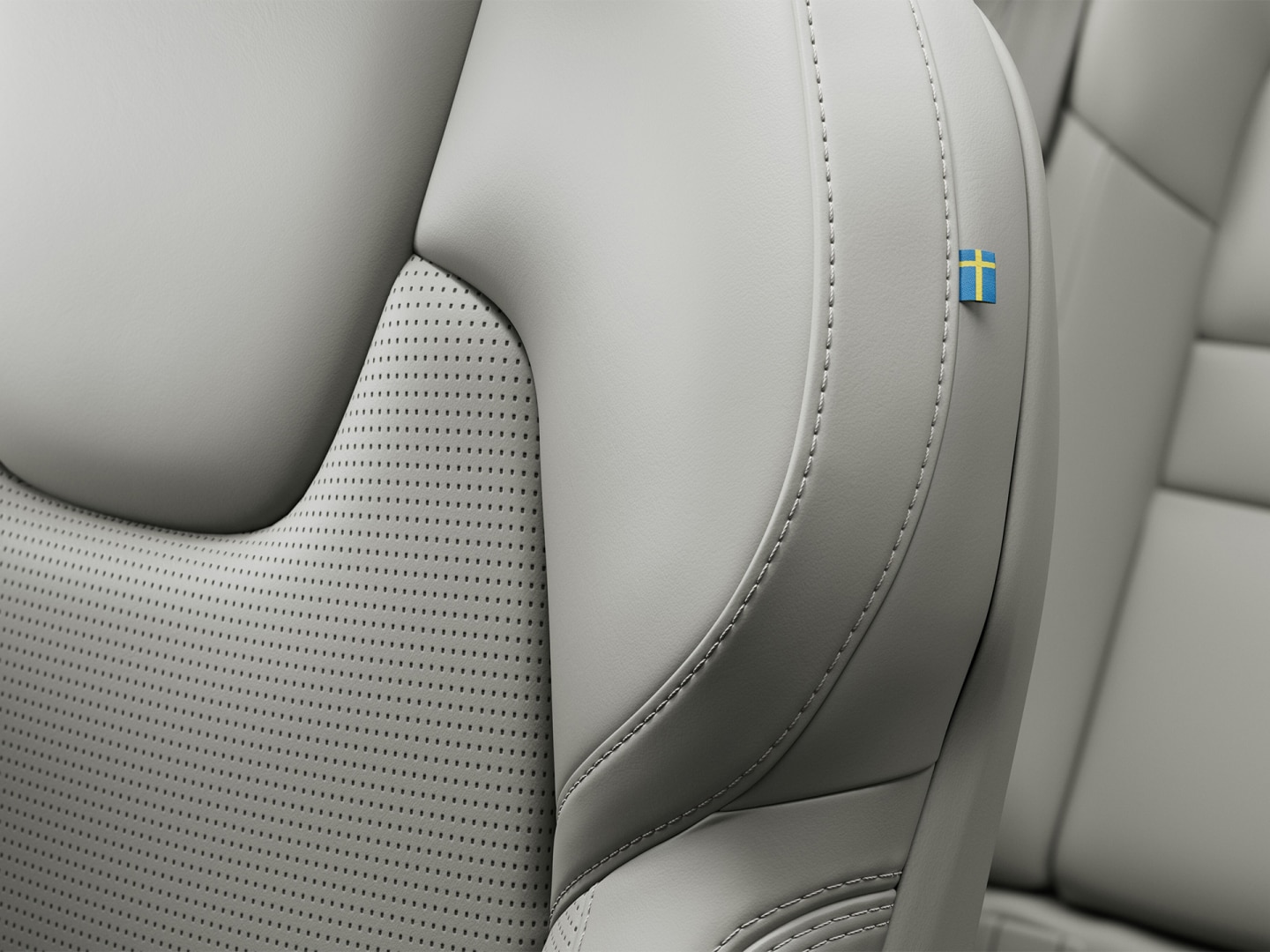 Diseño del asiento delantero en cuero de Napa del semihíbrido Volvo V60.