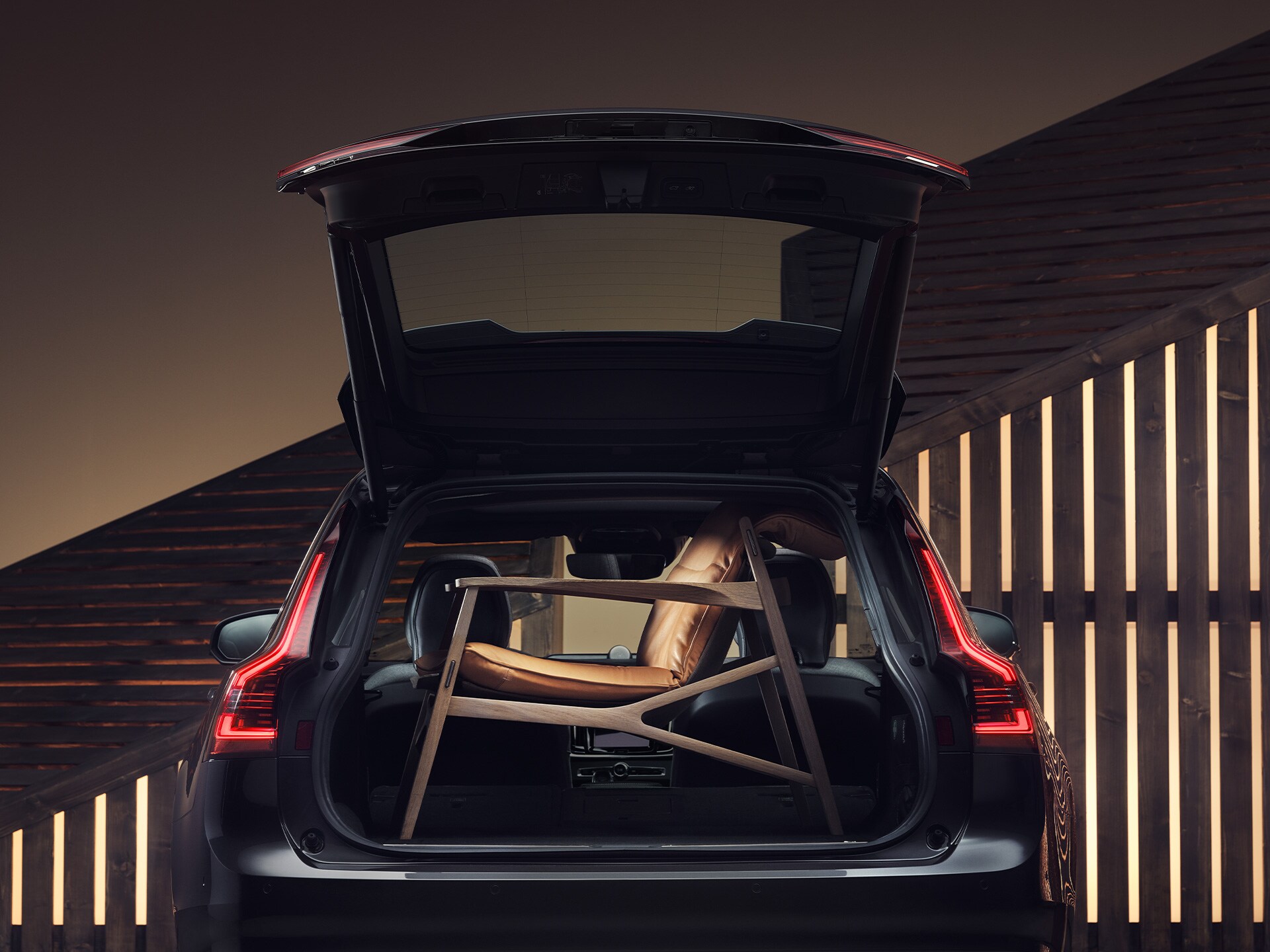 Versatile loading and seating options and roomy design in a Volvo V90 estate.