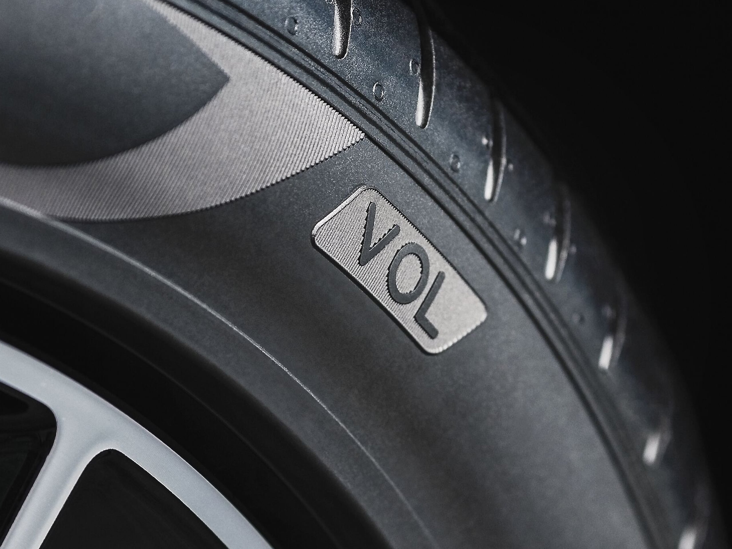 Originální pneumatiky Volvo
