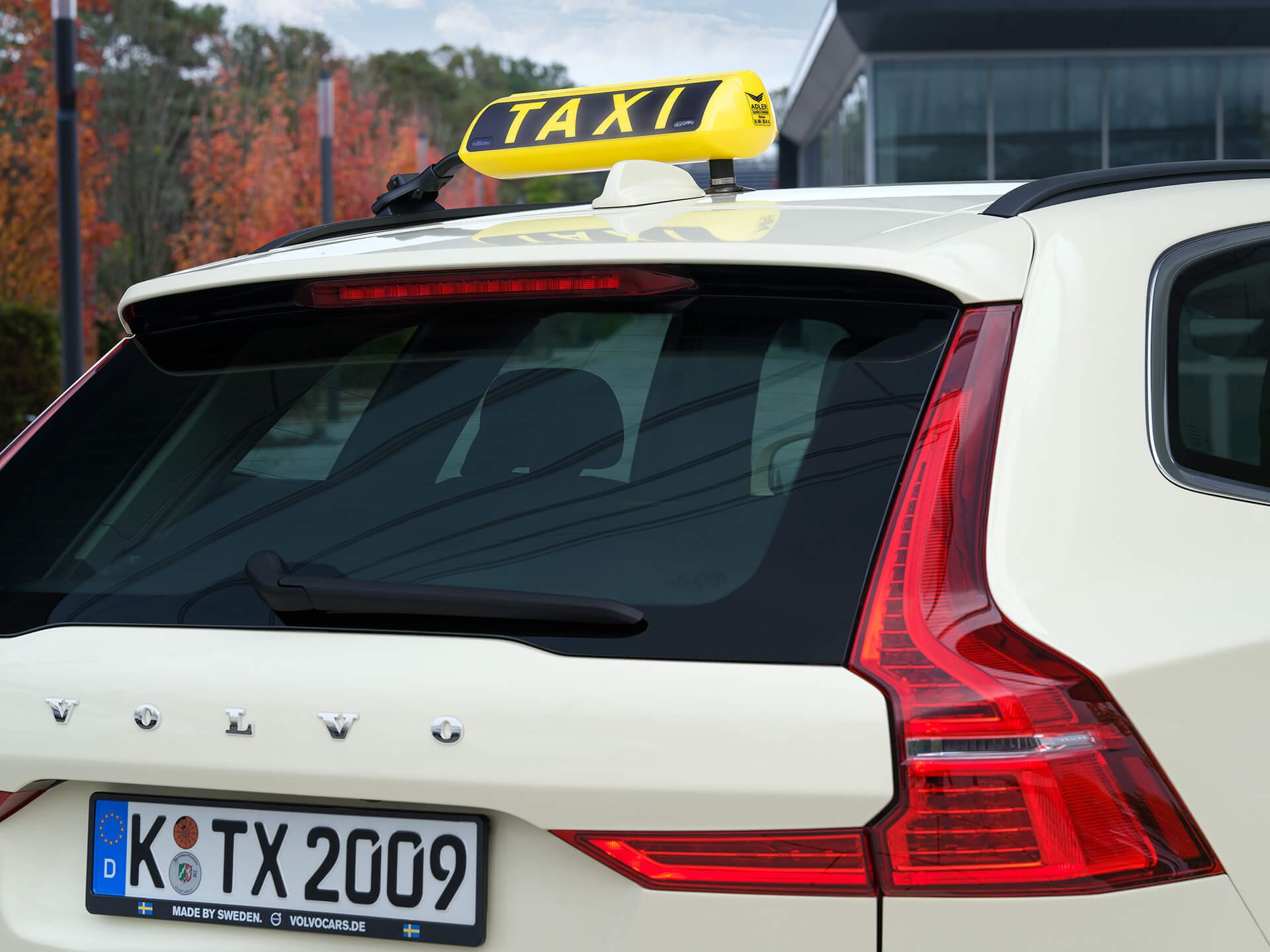 Volvo XC60 als Taxi Detailschuss Heck