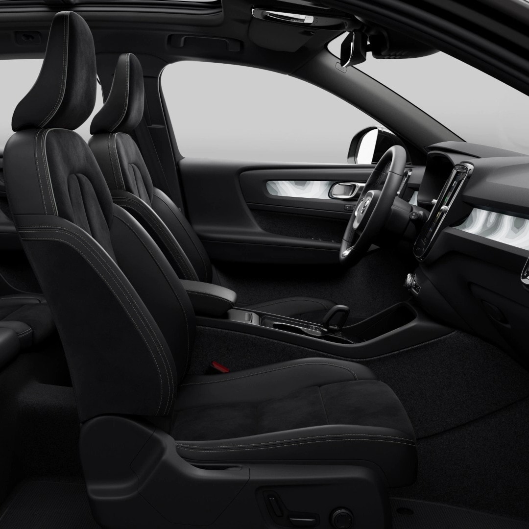 Volvo XC40 Recharge 純電動車的內裝設計細節。