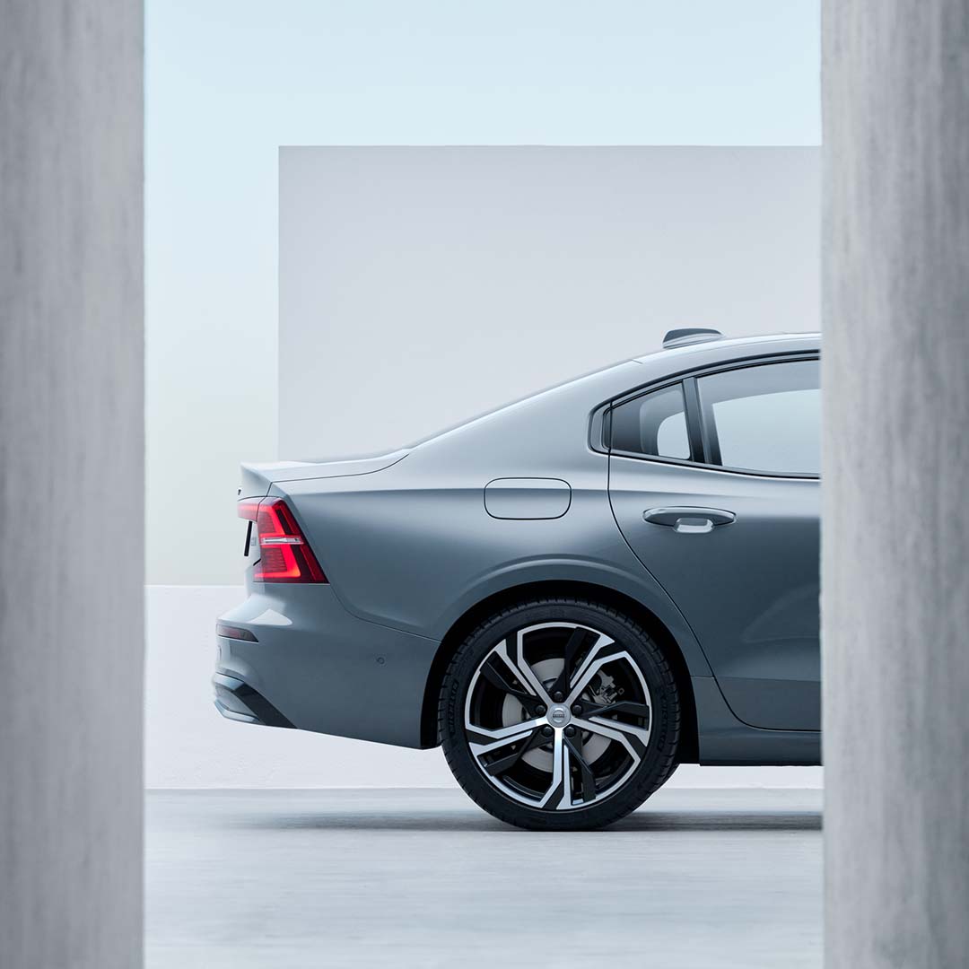 การออกแบบล้อตามหลักพลศาสตร์ใหม่บน Volvo S60 Recharge