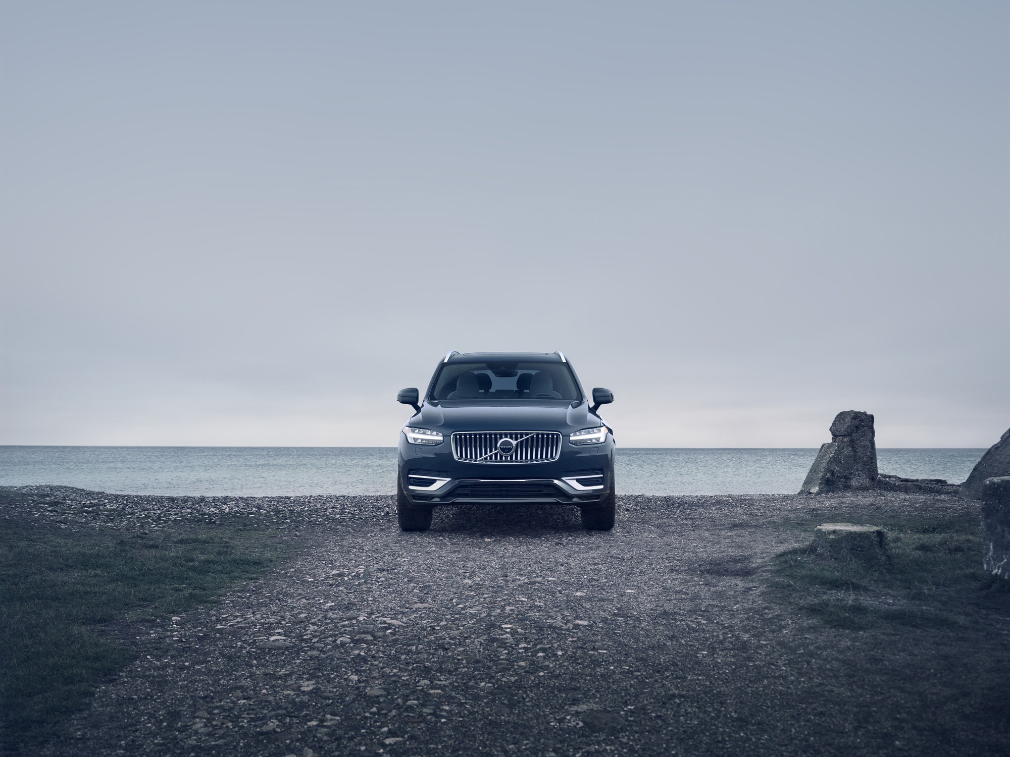 Denim Blue Volvo XC90 mild hybrid electric vehicle (MHEV)