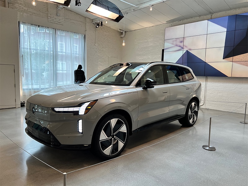 Volvo EX90, Fully electric 7-seater SUV