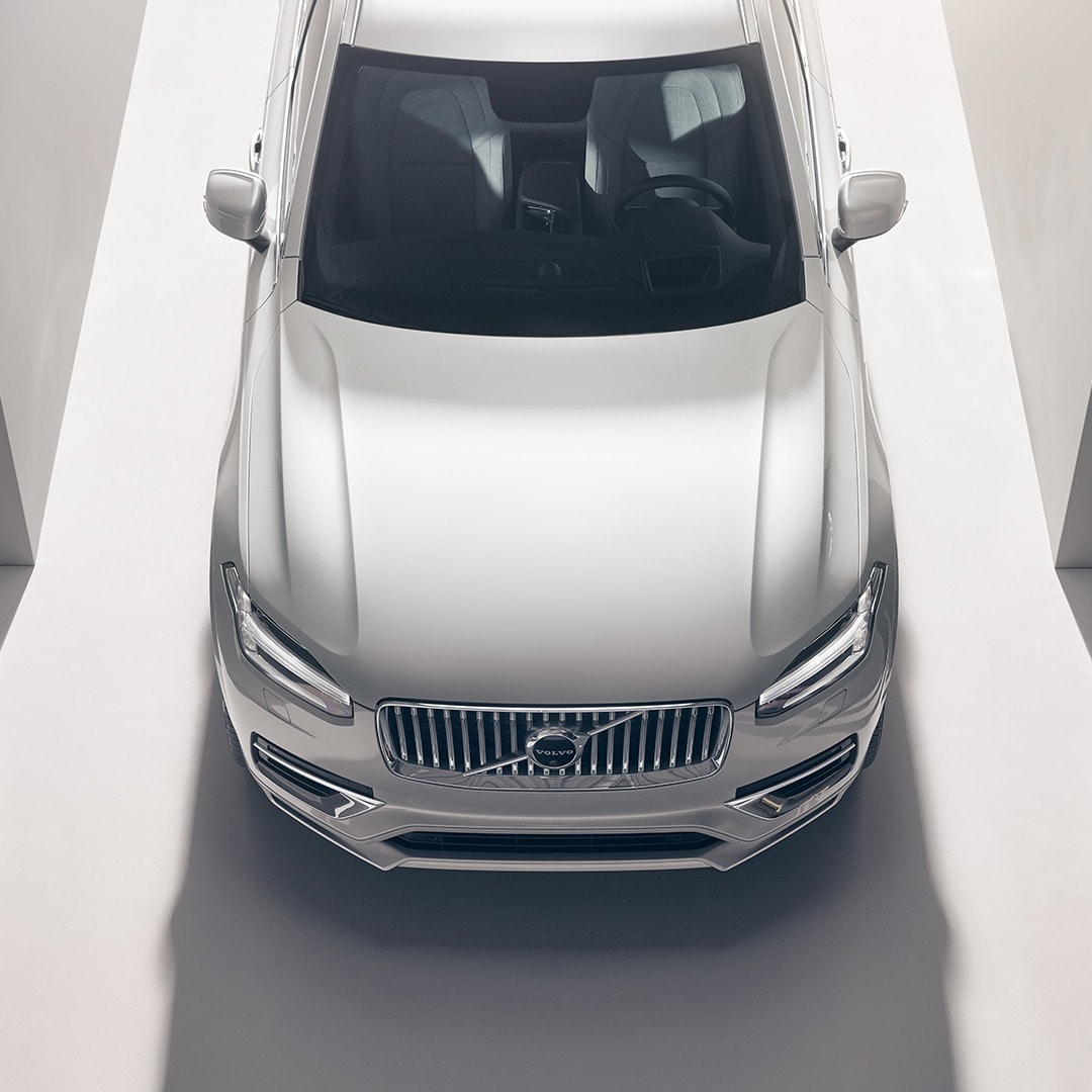 A Volvo XC90 from above.