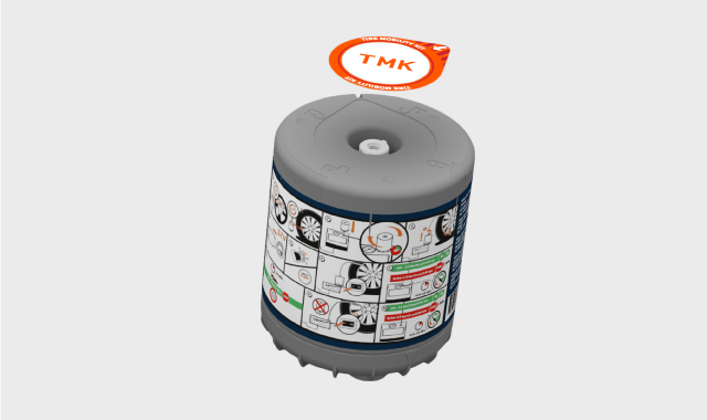 Sealing fluid bottle