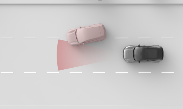 Car turning into radar view