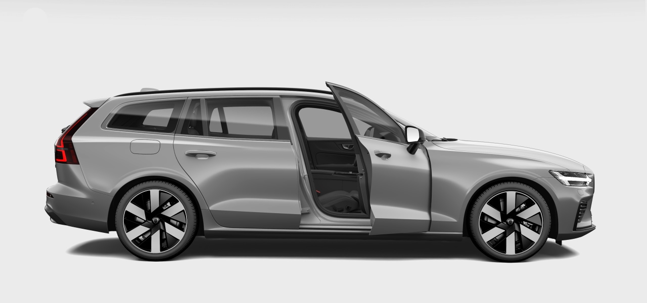 Az autó oldalnézete nyitott ajtóval