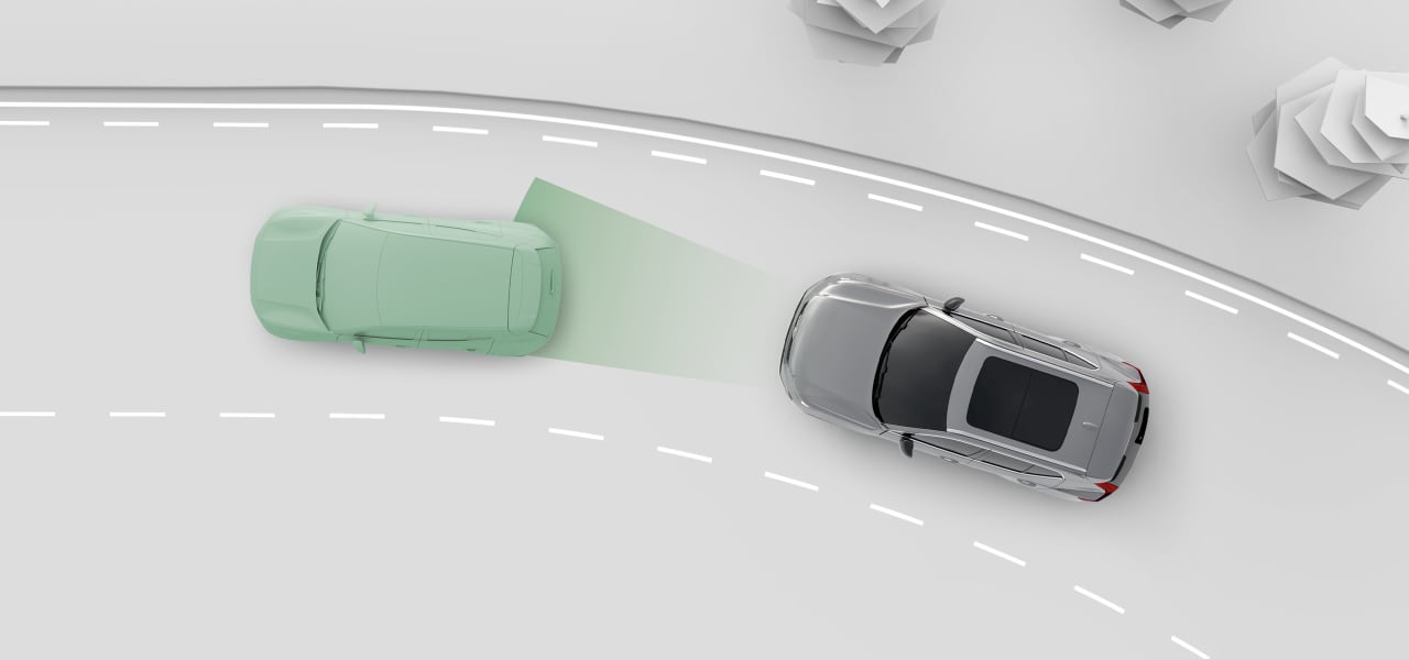 Dois automóveis numa estrada vistos de cima
